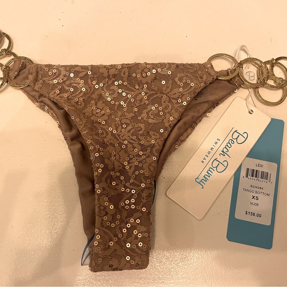 Beach 🏖️ bunny bikini 👙